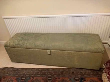 Photo of free Vintage ottoman (Lewes BN7) #1