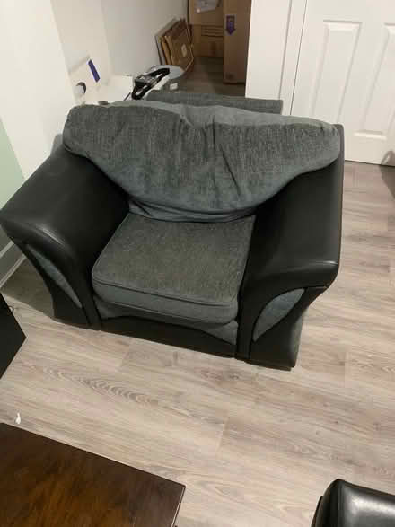 Photo of free L shaped sofa with matching armchair (Waterloo L22) #2