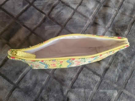 Photo of free Kath Kidson Makeup Travel Bag (Isleworth TW7) #2