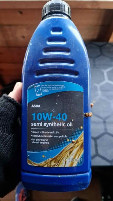 Photo of free 10w-40 oil (Ingoldisthorpe, PE31) #1