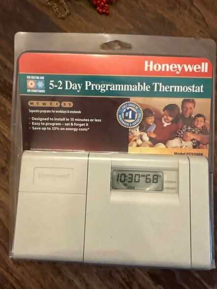 Photo of free thermostat new (demarest) #2