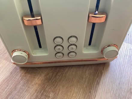 Photo of free 4 slot Toaster (Corsham, SN13) #3