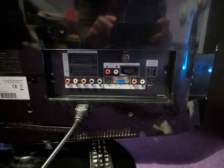 Photo of free 32" Samsung Tv (Tredworth GL1) #2