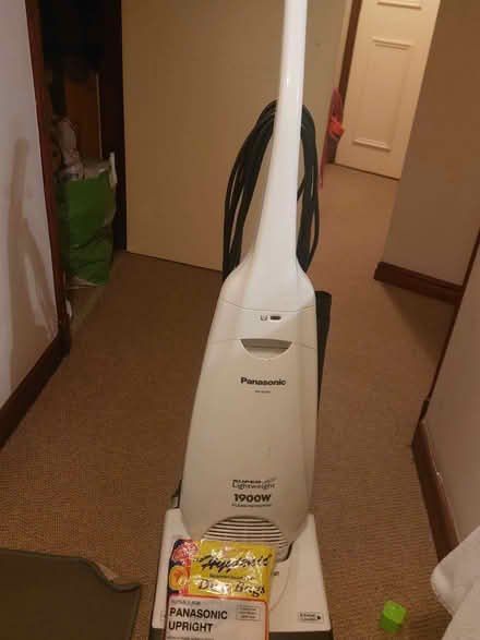 Photo of free Hoover (Greaves LA1) #4