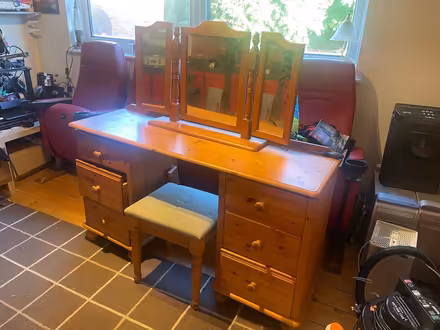 Photo of free Pine dressing table and stool (Hivings Hill) (Pond Park HP5) #2
