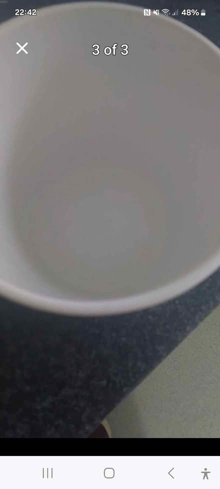 Photo of free New white ceramic flower pot (BT15) #1