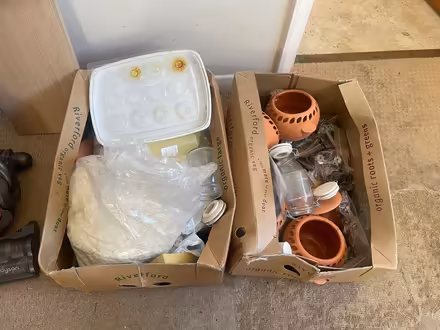Photo of free Soy candle and wax melt supplies. (Hivings Hill) (Pond Park HP5) #1