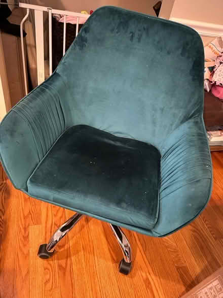 Photo of free Teal Office Chair (Burke/West Springfield) #1