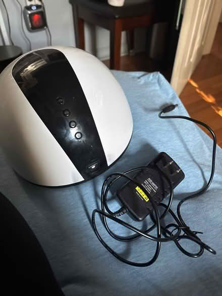 Photo of free UV lamp (Port Richmond) #2