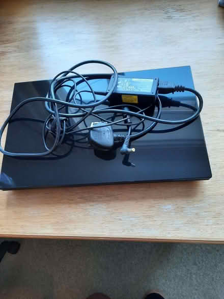 Photo of free Old wiped Acer lap top with Windows 10 (Heeley S2) #2