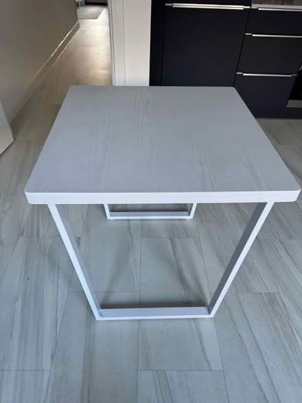 Photo of free Small dining table (Reading West RG1) #1