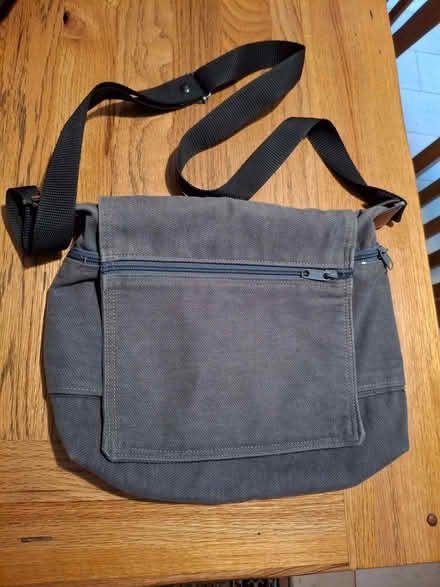 Photo of free Cross body material bag (Wivenhoe CO7) #1