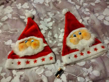 Photo of free Santa hats (Crosspool S10) #1