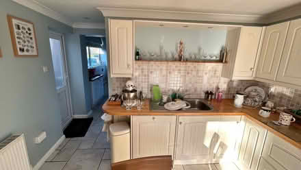 Photo of free 13 kitchen cabinets, doors etc (Eynesbury PE19) #2