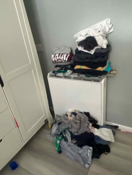 Photo of free Clothes for boys aged 2-6 years (Purley way) #1