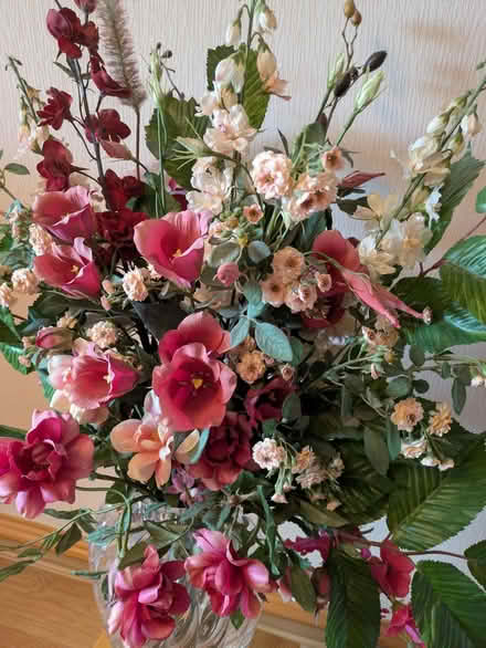Photo of free Artificial Flowers bouquet (Tasburgh NR15) #3