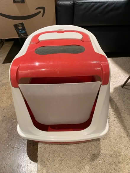 Photo of free Kitty Litter Bin (East End Toronto) #1