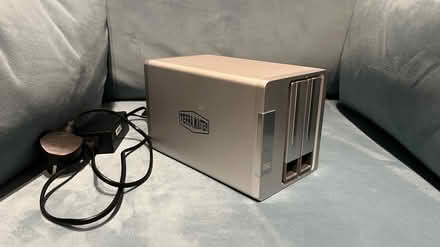 Photo of free RAID External Hard Drive 2 x 2GB (Harpenden AL5) #1