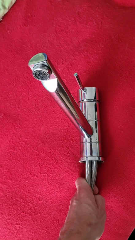 Photo of free Kitchen faucet, single handle (Hintonburg) #2