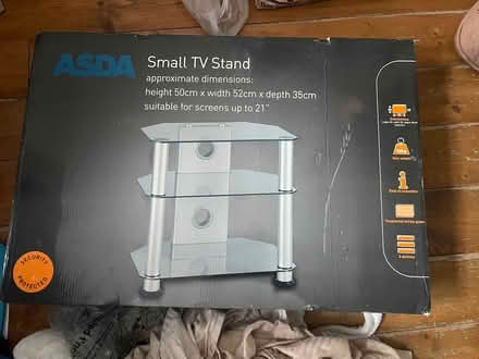 Photo of free Small TV stand (Castlefield HP11) #1