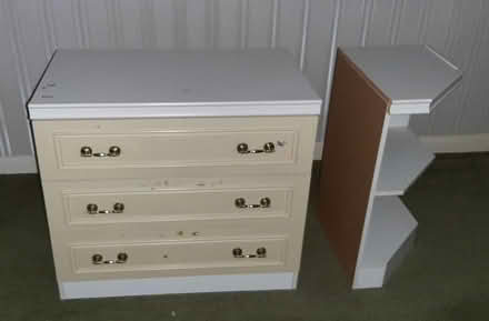 Photo of free Set of drawers and side shelves (Worcester Park KT4) #3