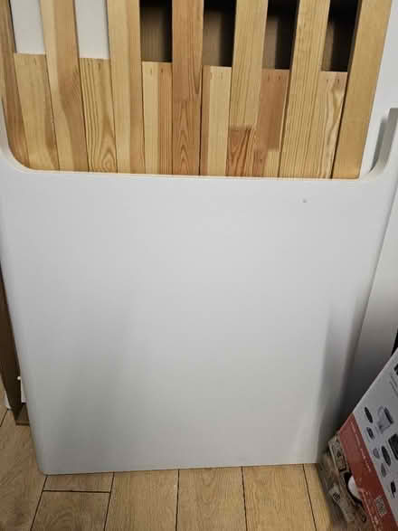Photo of free Ikea extendable kids bed,little damage but still usable (Birchfield B20) #2