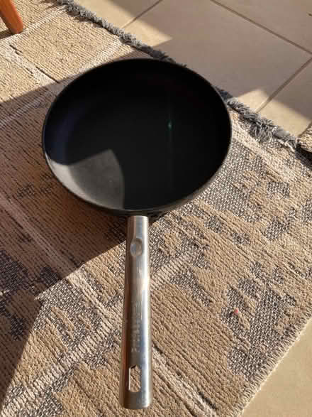 Photo of free Frying pans (Cumnor OX2) #2