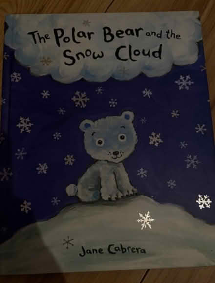 Photo of free Polar bear book (Grays RM17) #1