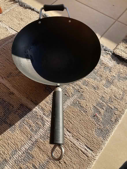 Photo of free Frying pans (Cumnor OX2) #3