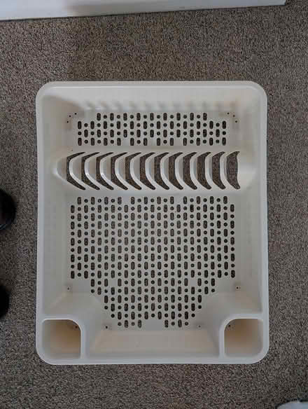 Photo of free Draining rack (Bn7) #1