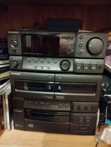 Photo of free Panasonic Hi-fi Unit (Kendal LA9) #2