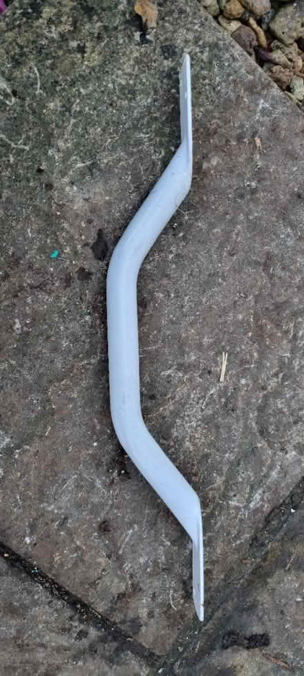 Photo of free White grab handle (Upper Wellsway) #1