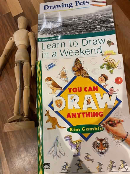 Photo of free Drawing Books and Mannequin (Lansdown) #1