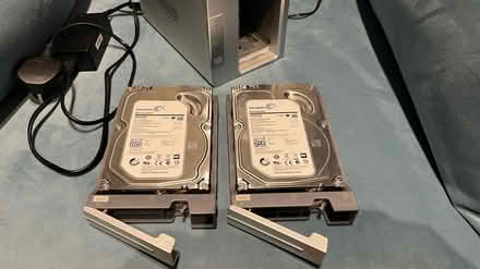 Photo of free RAID External Hard Drive 2 x 2GB (Harpenden AL5) #2
