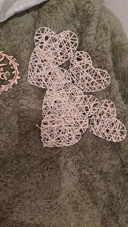 Photo of free Wicker/Wire Hearts (RH12) #1