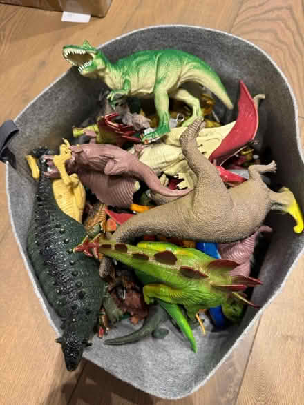Photo of free Dinosaur and transformer toys (SE26) #2
