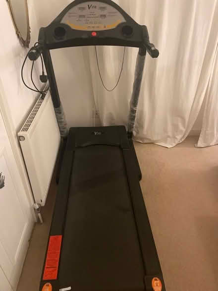 Photo of free V-fit treadmill (Abbeyhill EH7) #2