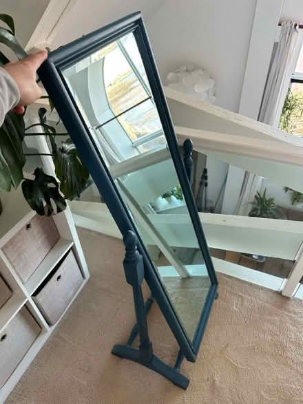 Photo of free Tilting Mirror (BS23) #2