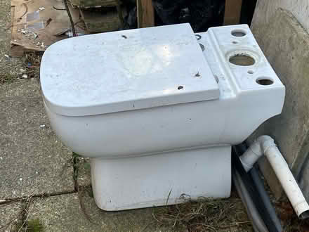 Photo of free Toilet /WC (SW15) #3