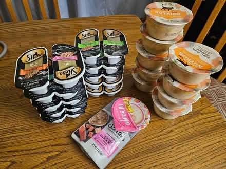 Photo of free cat food (North Denton (288 & 2164)) #1