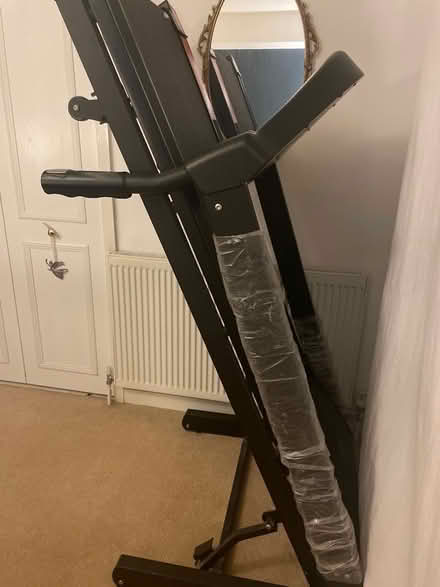 Photo of free V-fit treadmill (Abbeyhill EH7) #4