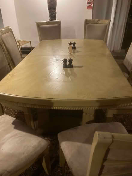 Photo of free Extendable dining table and chairs (HR6 Yarpole) #2
