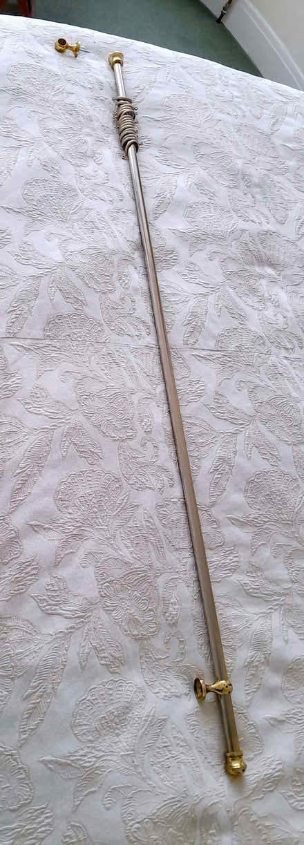 Photo of free Brass curtain rail 5ft (Tolworth KT5) #1