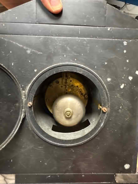 Photo of free Vintage clock - needs repairing (HP1) #3