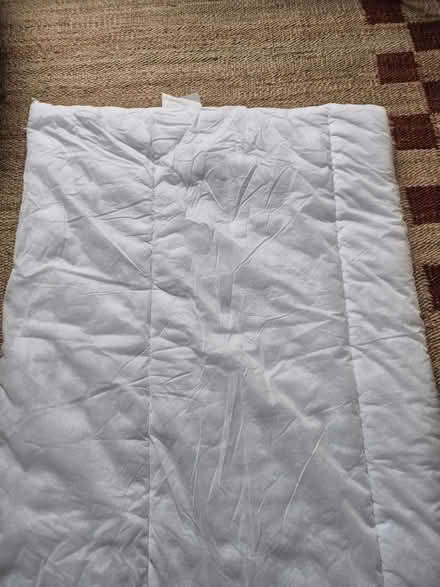Photo of free 200*200 duvet (clean) (N1 Islington) #4