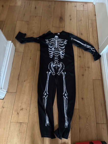 Photo of free Various kids dressing up clothes (Hebden Bridge) #2