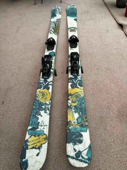 Photo of free Salomon Lady skis (GU16) #3