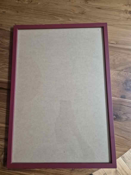 Photo of free Red frame (N1 Islington) #1