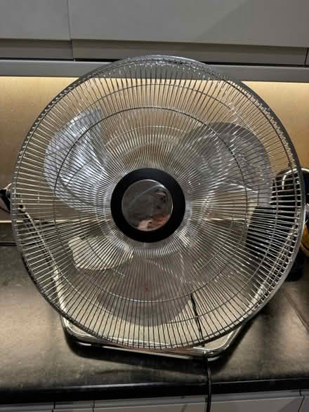 Photo of free Fan (Harrow, Kenton Road HA3) #2