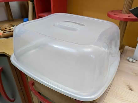 Photo of free Cake storage box (Belper DE56) #1